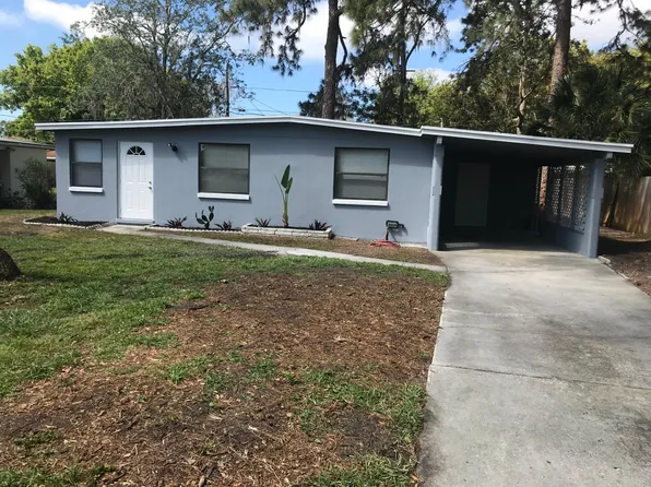 10762 105th St, Largo, FL 33773