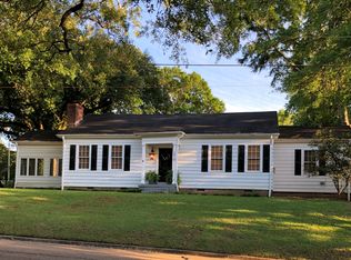 1919 Riverside Dr, Jackson, MS 39202