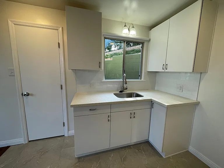 3311 Foothill Rd #3311 — Photo 8