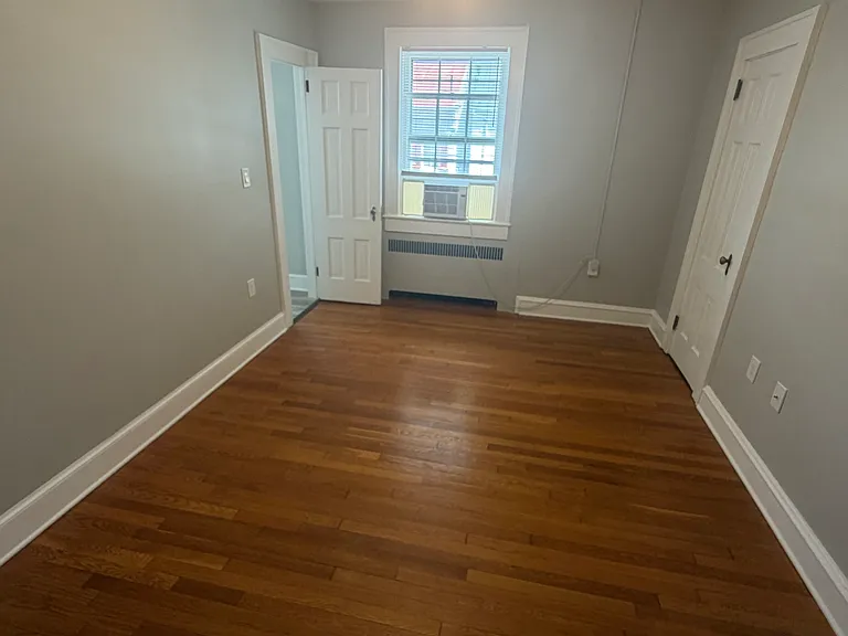 142 N Washington St #3 — Photo 10