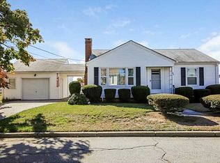 270 Kearney St, Cranston, RI 02920