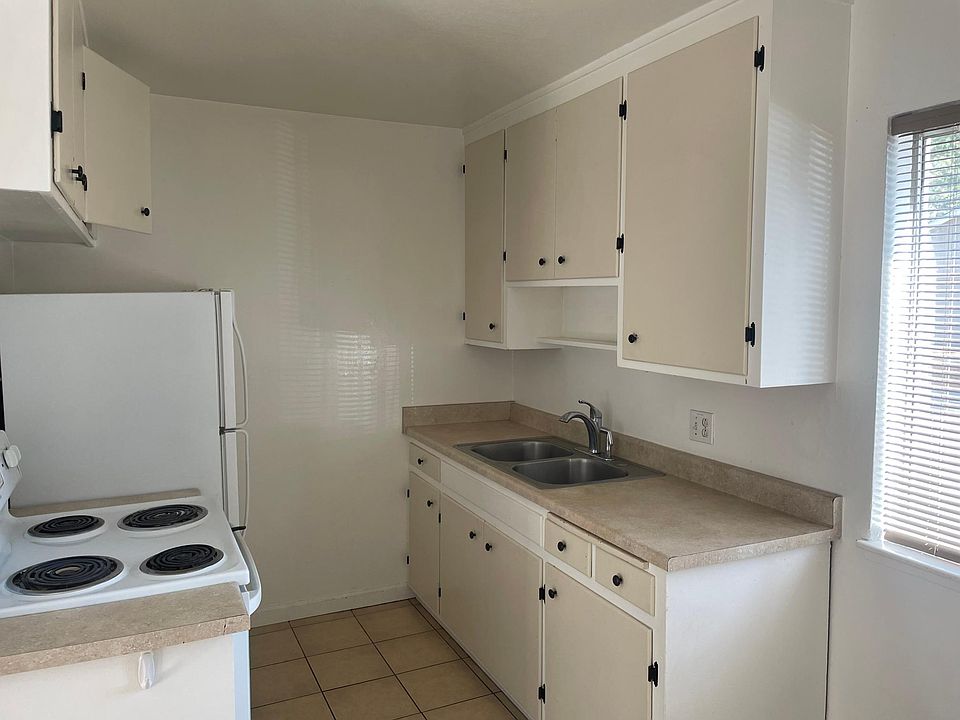 1st image of 1041 Winnemucca Ave APT 6