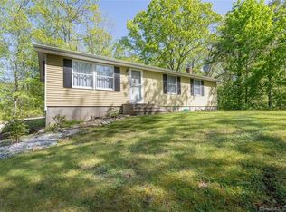 26 Brickyard Rd, Clinton, CT 06413