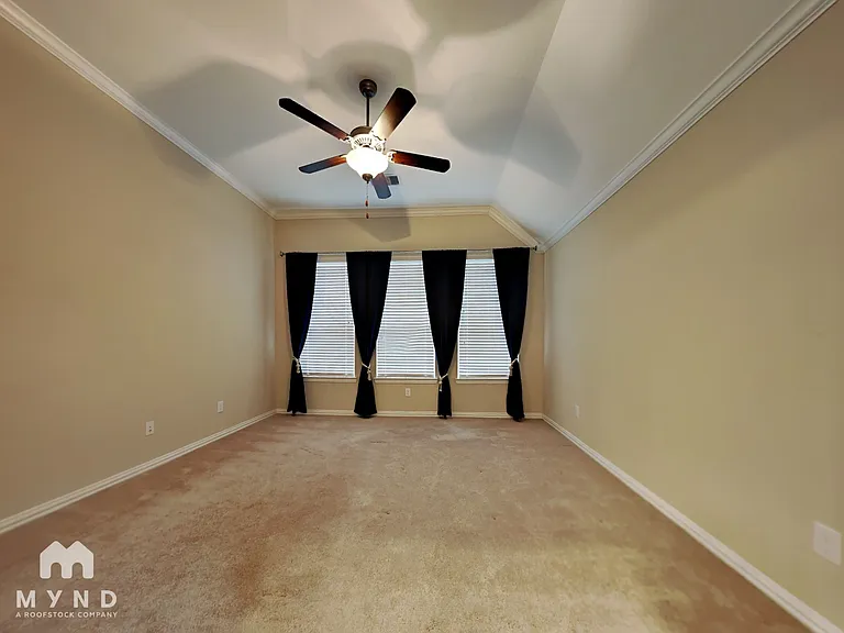 2925 Fox Ledge Ct — Photo 7