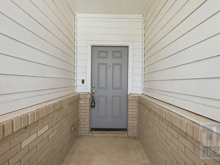 171 Catalina Dr — Photo 19