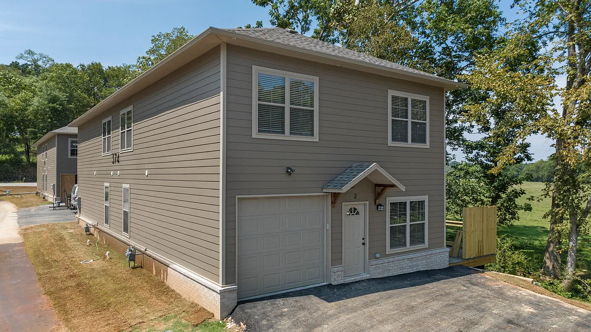 Building Photo - 264 W Ecology Dr