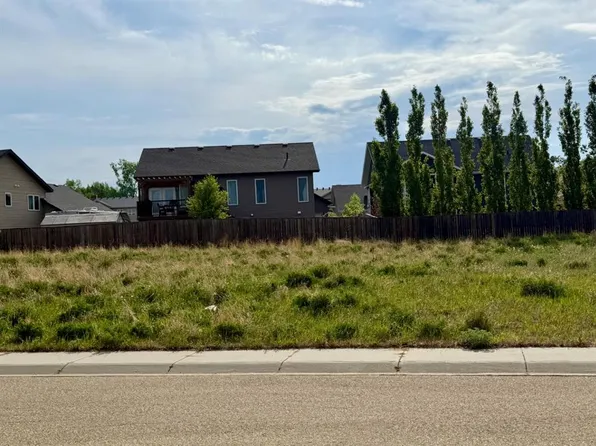 4009 42nd St, Ponoka, AB T4J 1B1