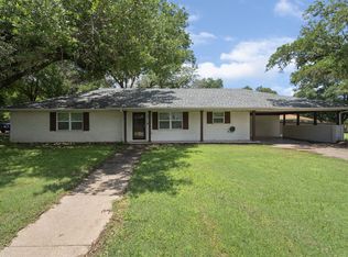 405 Arcadia Rd, Kemp, TX 75143