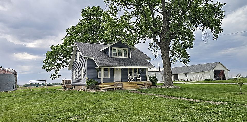 1st image of 6121 Nevada Rd