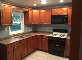 96 W Edward St, Iselin, NJ
