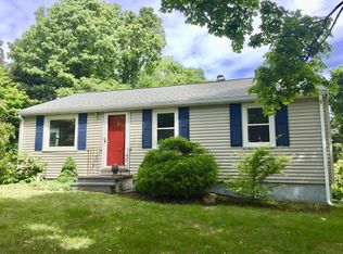 4 Stonybrook Rd, Sharon, MA 02067