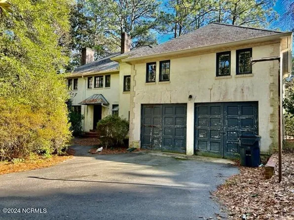 135 Highland Road, Southern Pines, NC 28387