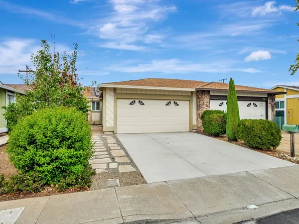 4379 Machado Dr, Concord, CA 94521
