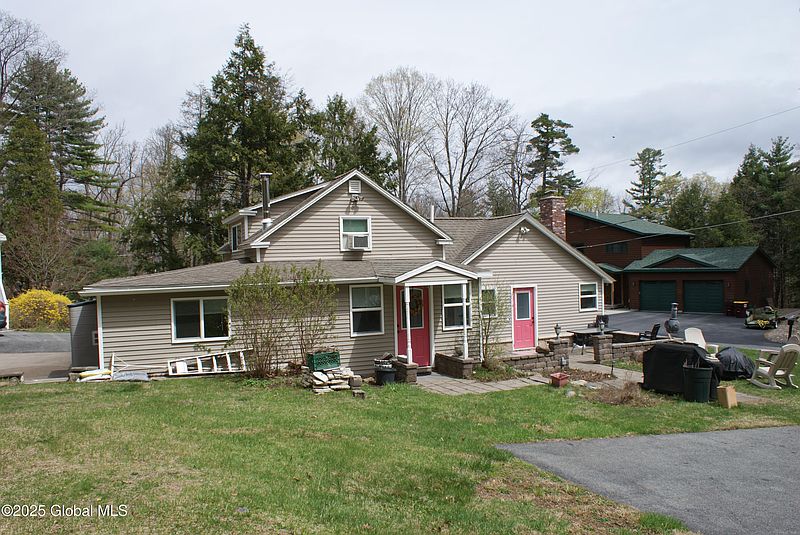 2nd image of 17 Sagamore Street