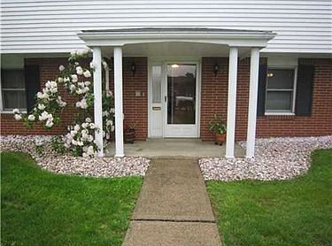 2nd image of 1954 Dearborn Dr