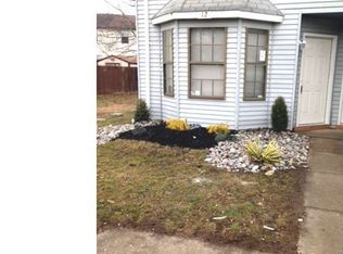 12 Harrington Ln #A, Sicklerville, NJ 08081