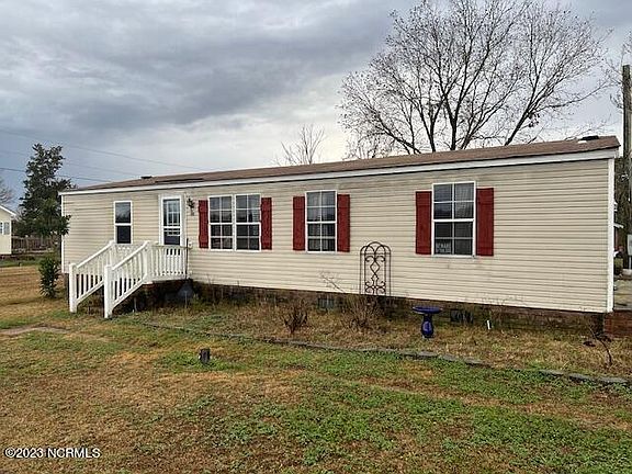 3rd image of 1513 Cal Maine Lane