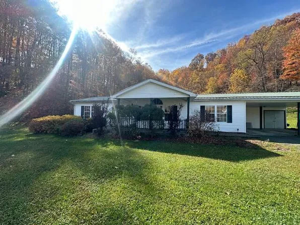 307 Ann Dr, Summersville, WV 26651