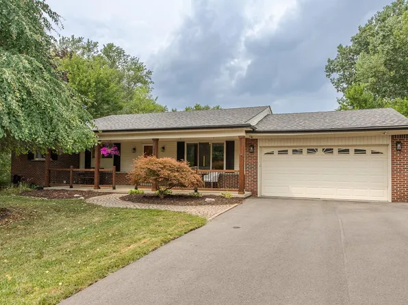 428 Carter Dr, Troy, MI 48098