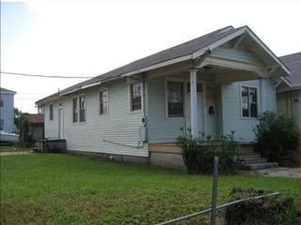 2435 Valmont St, New Orleans, LA 70115