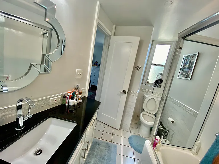 1730 Glendon Ave #7 — Photo 8