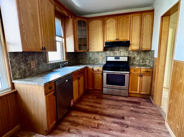 (undisclosed Address), Bronx, NY 10465