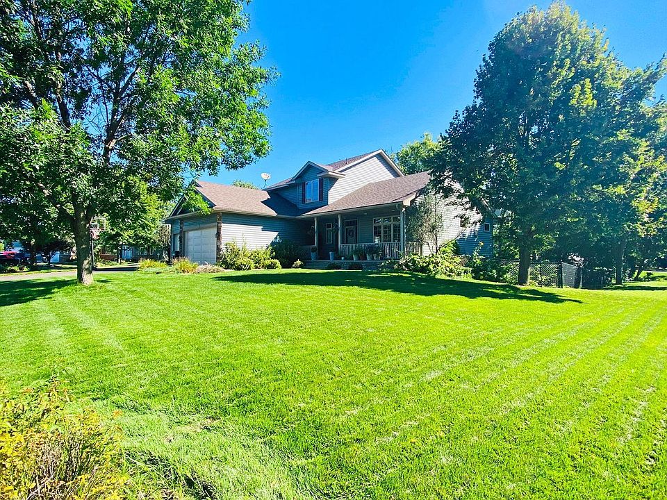 1st image of 11751 Owatonna Ct NE