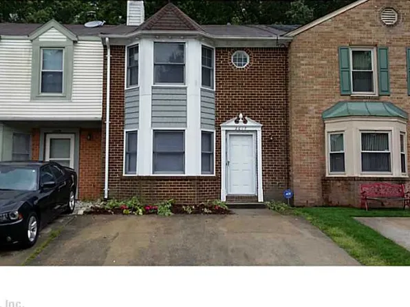 2017 Candlelight Dr, Chesapeake, VA 23325