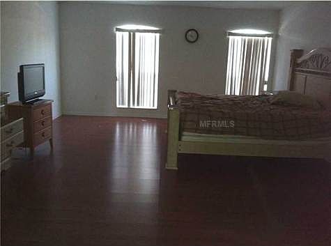 4th image of 1106 Gardanne Ct