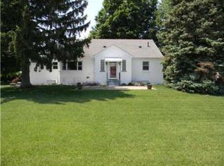 8060 Looney Rd, Piqua, OH 45356