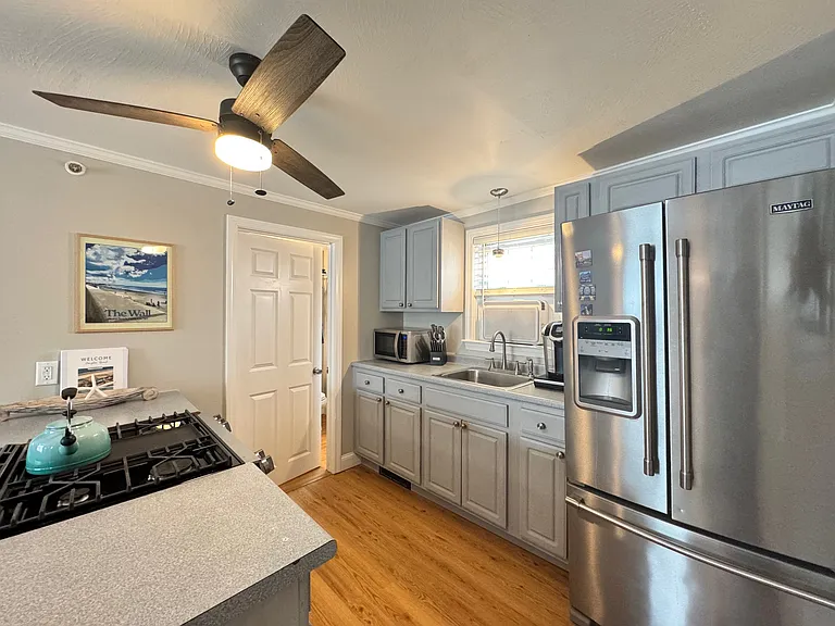 12 Atlantic Ave #5 — Photo 9