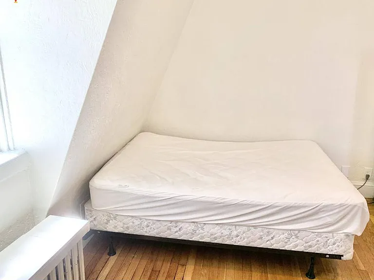 186 Waterman St #17 — Photo 4