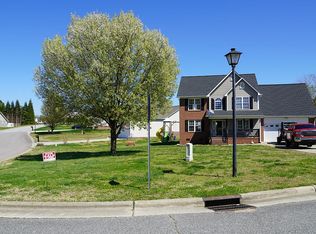 120 Lindsay Dr, Archdale, NC 27263