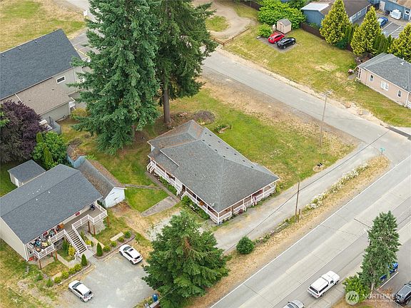 4th image of 25517 Lawson Street
