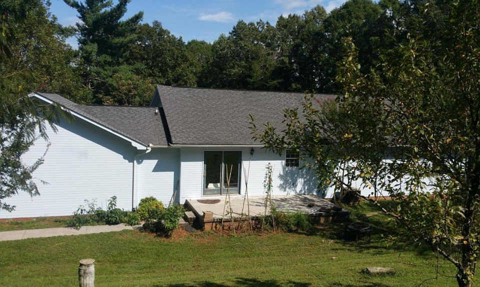 2nd image of 4943 Big Springs Rd