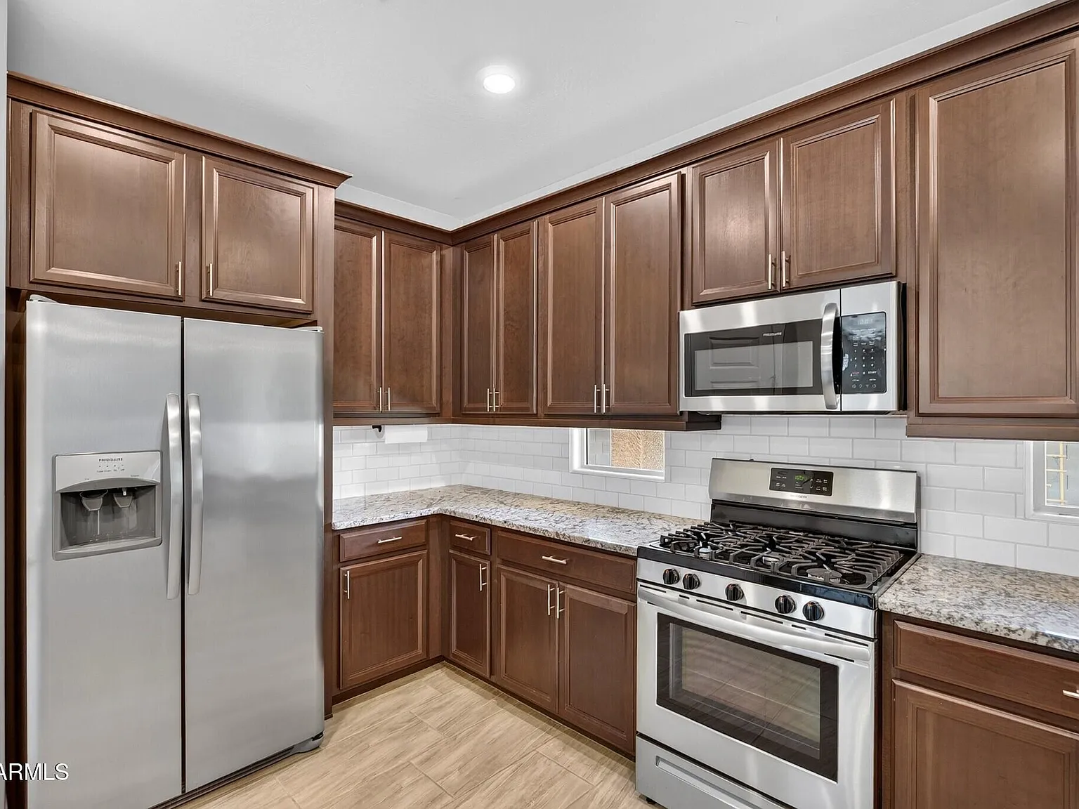 4 bed, 2.0 bath, 1806 sqft, $2,300 — Photo 4