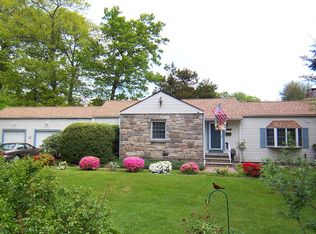 58 Rampart Rd, Norwalk, CT 06854