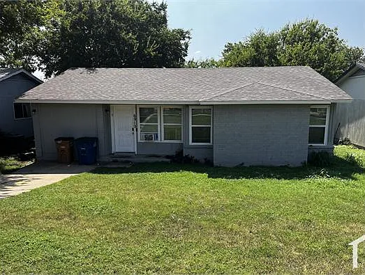 6919 Shannon Dr — Photo 1