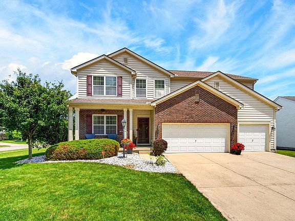 2nd image of 7171 Blue Holly Dr