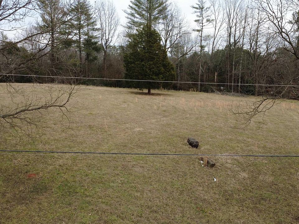 2nd image of 529 Piedmont Golf Course Rd