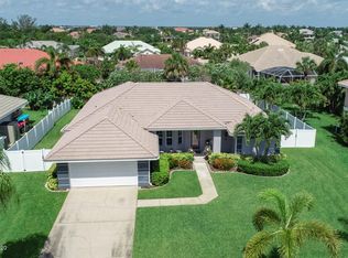 206 Waterside Dr, Indian Harbour Beach, FL 32937