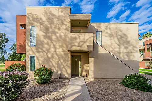 3600 N Hayden Rd #2601 Photo 1
