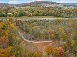 3803 Memorial Hwy, Quebeck, TN 38579