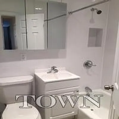 Rented by Town Residential | media 22