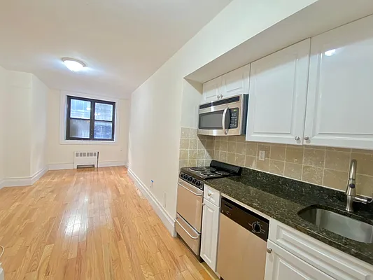 146 East 35th Street #1Y