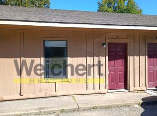 915 Grayson St #7, Paragould, AR 72450