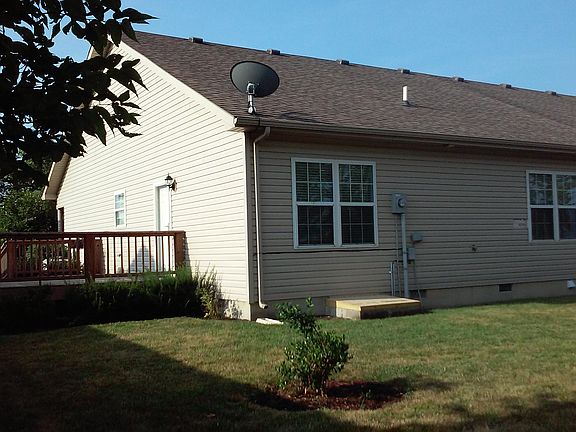 4th image of 103 Greystone Ct