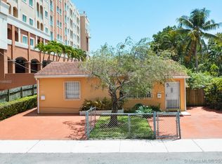 3220 SW 22nd Ter, Miami, FL 33145