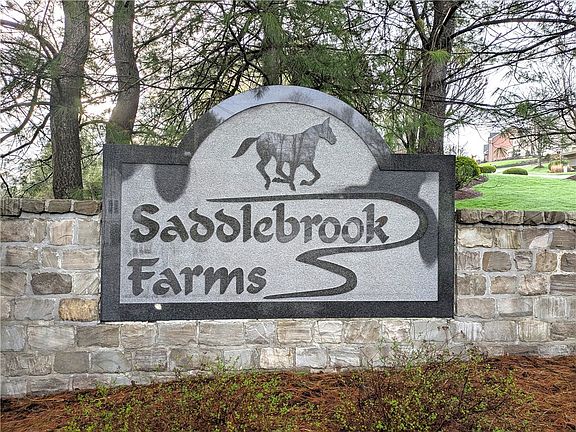 2nd image of 5542 Saddlebrook Dr