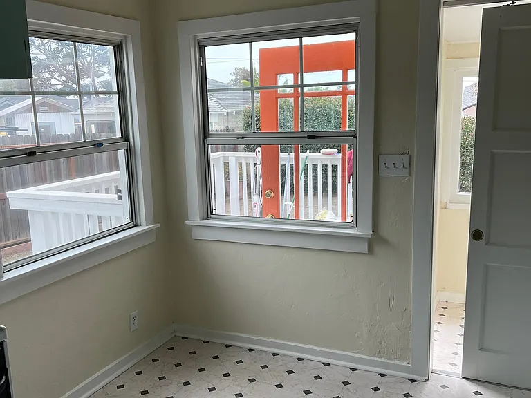 647 Fresno Ave — Photo 12